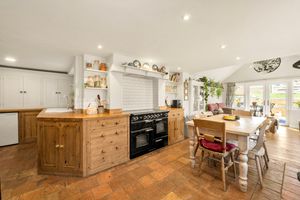 Photo 26- click for photo gallery